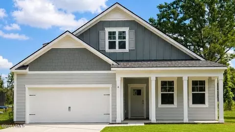 8 Castle Hill Dr, Yemassee, SC 29945