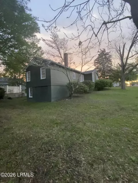 301 2nd St E, Hampton, SC 29924