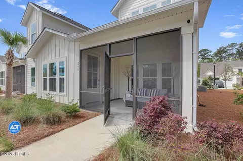 Exterior - 248 Bleecker St S, Bluffton, SC 29910 photo 4 of 6