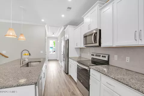 Kitchen - 248 Bleecker St S, Bluffton, SC 29910 photo 2 of 2