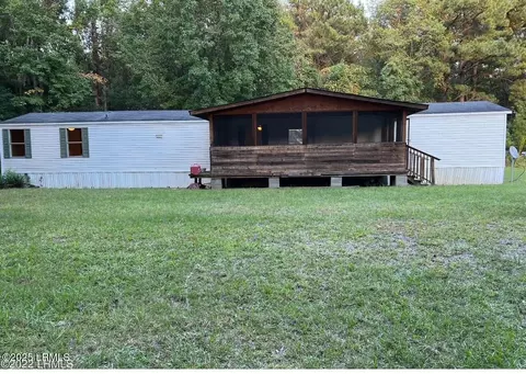 153 Jenkins Rd, Yemassee, SC 29945