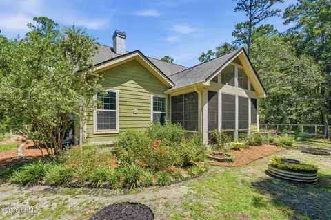 Exterior - 23 Dove Tree Ln, Bluffton, SC 29910 photo 7 of 13