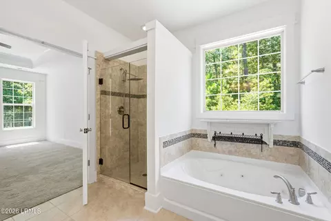 Bath - 23 Dove Tree Ln, Bluffton, SC 29910 photo 1 of 3