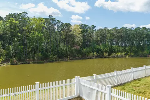 View/Area - 19 Freedom Trl, Bluffton, SC 29910 photo 3 of 5