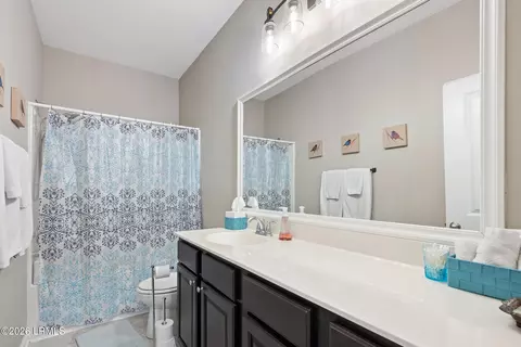 Bath - 19 Freedom Trl, Bluffton, SC 29910 photo 3 of 3