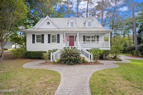 344 Cottage Farm Dr, Beaufort, SC 29902