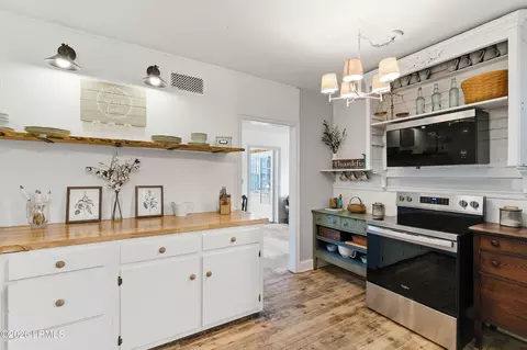 544 Third Ave, Ridgeland, SC 29936
