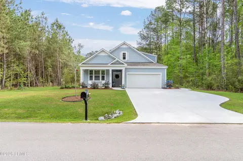 852 Settings Dr E, Yemassee, SC 29945