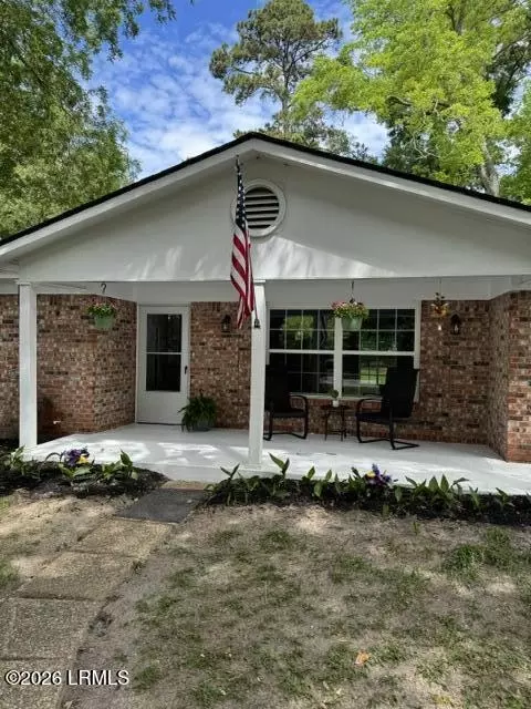 4027 Shell Point Rd, Beaufort, SC 29906