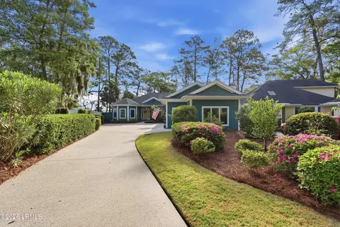 115 Chicora Pt, Saint Helena Island, SC 29920