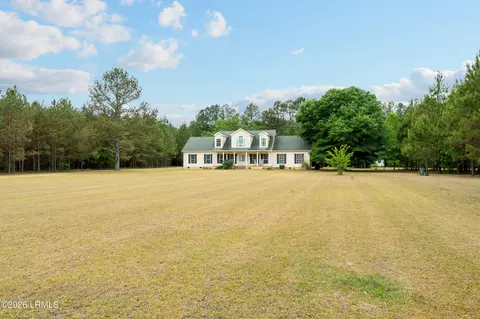 8313 Augusta Hwy, Fairfax, SC 29827