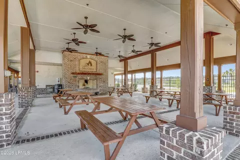View/Area - 30 Windmill Ln, Bluffton, SC 29909 photo 5 of 6