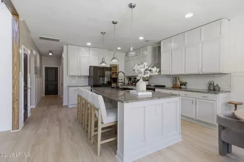 Kitchen - 30 Windmill Ln, Bluffton, SC 29909 photo 2 of 3