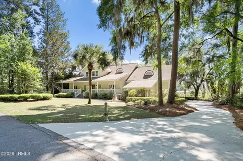 4 Bent Tree Ln, Okatie, SC 29909