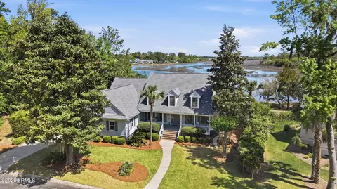 213 De La Gaye Pt, Beaufort, SC 29902
