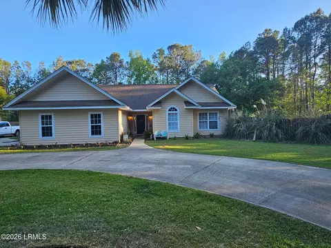 97 Terry Ln, Yemassee, SC 29945