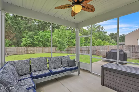 50 Keowee Ln, Beaufort, SC 29906
