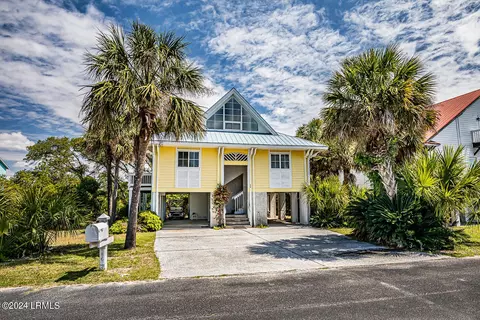 86 Harbour Key Dr, Saint Helena Island, SC 29920