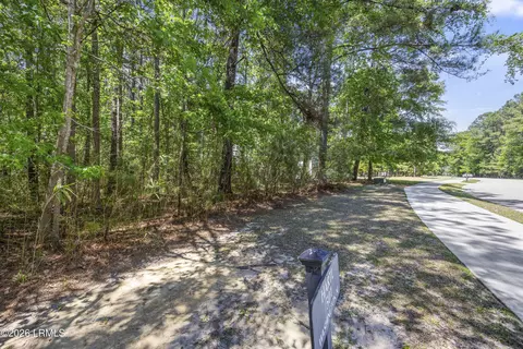 421 Hampton Lake Dr, Bluffton, SC 29910 photo 3