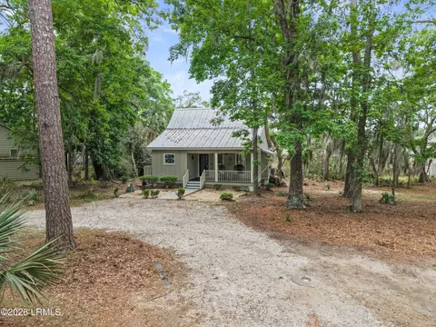 54 Broad River Rd, Ridgeland, SC 29936
