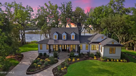 82 Plantation House Dr, Bluffton, SC 29910