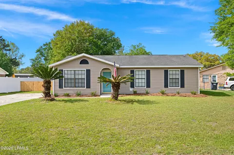 14 Quail Ridge Cir N, Beaufort, SC 29906