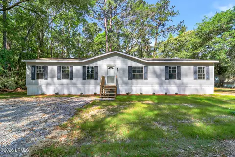 120 Sonya Faye Ln, Beaufort, SC 29906
