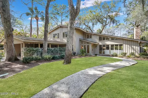 12 Sandhill Crane Rd, Hilton Head Island, SC 29928