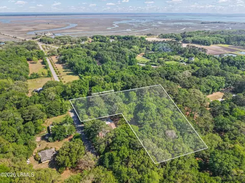 25 Kit Rosa Rd, Saint Helena Island, SC 29920
