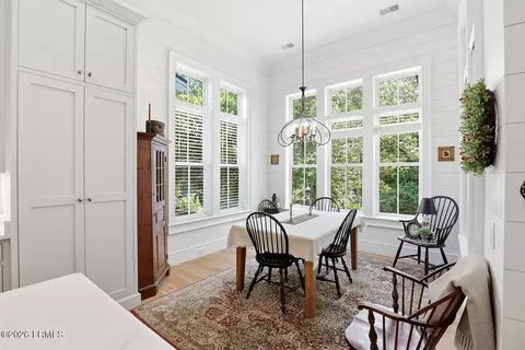 Dining - 493 Flatwater Dr, Bluffton, SC 29910 photo 1 of 3