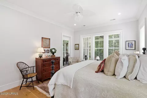 Bedroom - 493 Flatwater Dr, Bluffton, SC 29910 photo 3 of 7