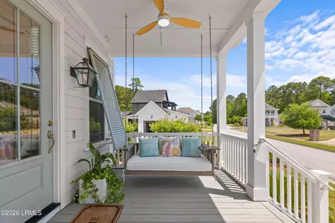Exterior - 17 Blue Dasher Ln, Bluffton, SC 29909 photo 2 of 14