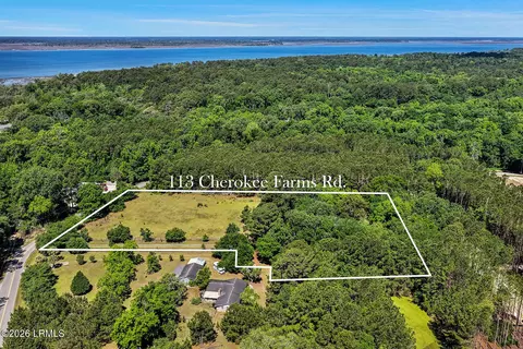 113 Cherokee Farms Rd, Beaufort, SC 29906