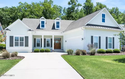 469 Flatwater Dr, Bluffton, SC 29910