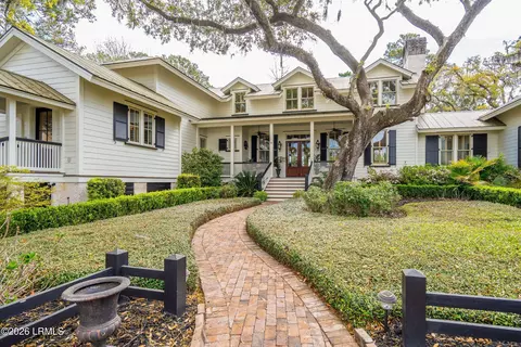 18 Carrier Blf, Bluffton, SC 29909