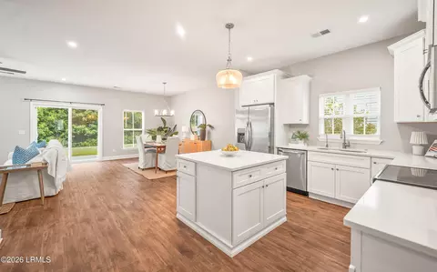 14 Bittie Cir, Beaufort, SC 29906