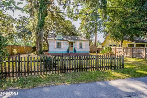 2514 Acorn Hill Ave, Beaufort, SC 29902