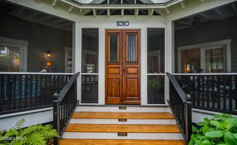 1010 13th St, Port Royal, SC 29935