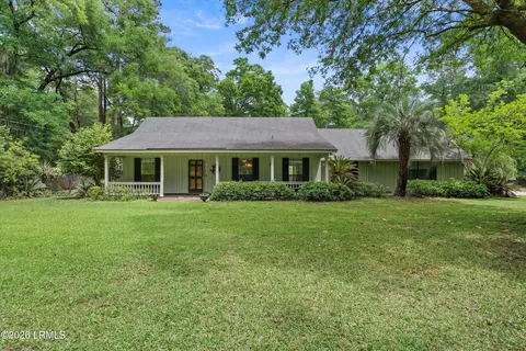 274 Brickyard Point Rd S, Beaufort, SC 29907