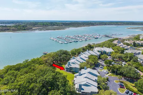 71 Skull Creek Dr #B101, Hilton Head Island, SC 29926