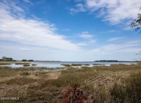 34 Creekmoor Ln, Seabrook, SC 29940
