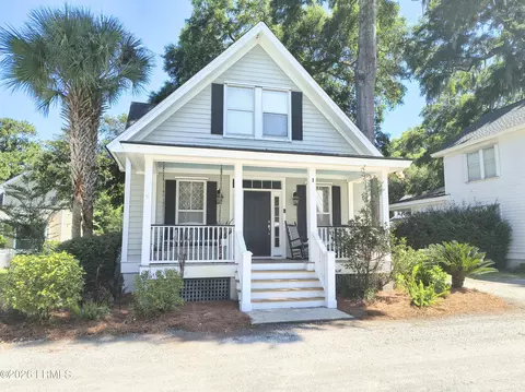 3 Crows Nest Ave, Beaufort, SC 29907