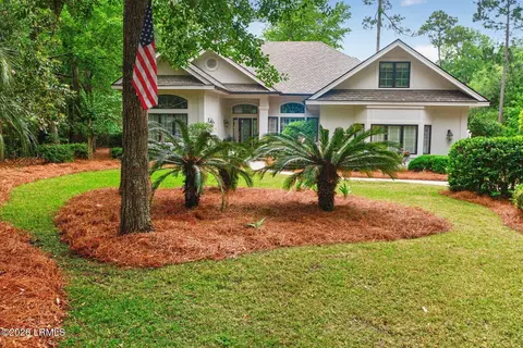 4 Beech Hill Ct, Hilton Head Island, SC 29928