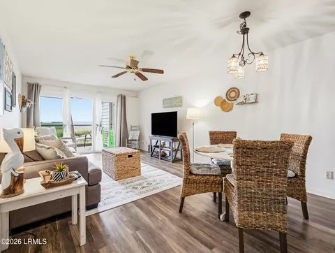 186 Beach Club Villa Dr #186, Fripp Island, SC 29920