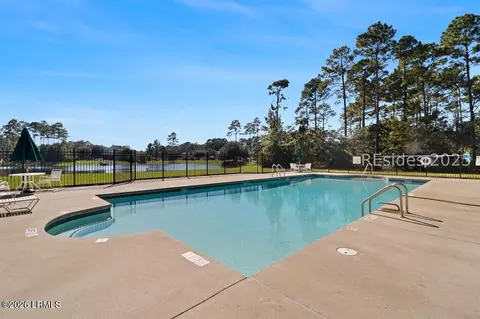 Exterior - 3 Lakeside Dr, Bluffton, SC 29910 photo 6 of 7