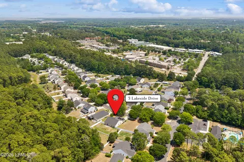 View/Area - 3 Lakeside Dr, Bluffton, SC 29910 photo 8 of 11