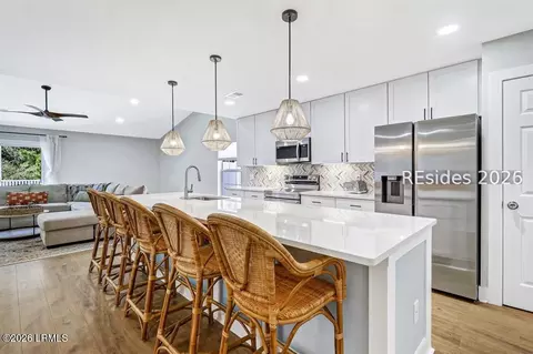 Kitchen - 3 Lakeside Dr, Bluffton, SC 29910 photo 1 of 5