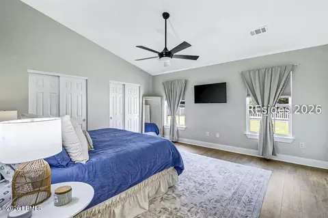 Bedroom - 3 Lakeside Dr, Bluffton, SC 29910 photo 3 of 7
