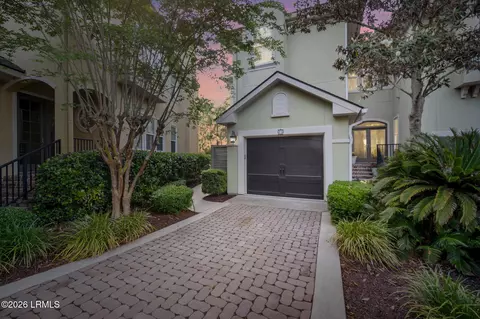 25 Seagrass Landing Ct, Hilton Head Island, SC 29926