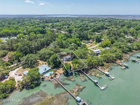 12 Riverfront Pl, Beaufort, SC 29902
